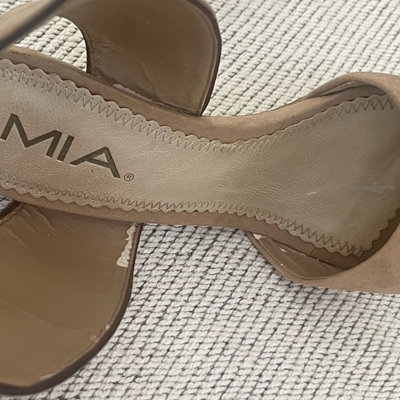 MIA Women's Brown Strappy Heels - Picture 7 of 16